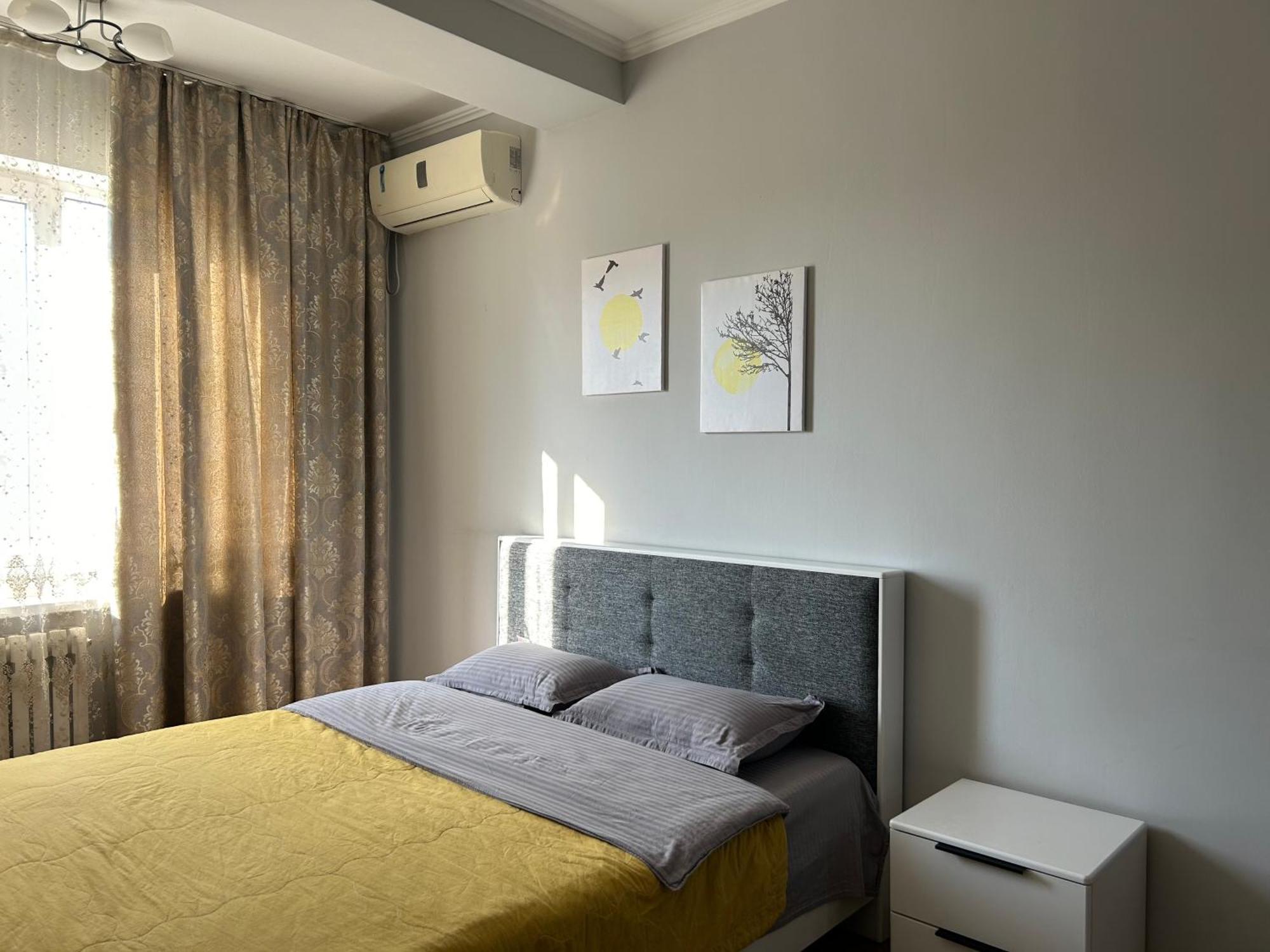 Aura On Turusbekova Street 124 Apartment Bishkek Exterior photo